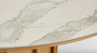 Table salle à manger ronde 6 personnes en chêne et céramique avec bois teinte naturelle et plateau céramique effet marbre blanc 140 cm Table salle à manger ronde 6 personnes en chêne et céramique avec bois teinte naturelle et plateau céramique effet marbre blanc 140 cm