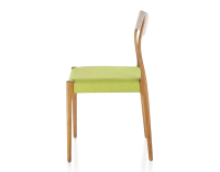 Chaise scandinave bois teinte merisier assise tissu vert pomme Chaise scandinave bois teinte merisier assise tissu vert pomme