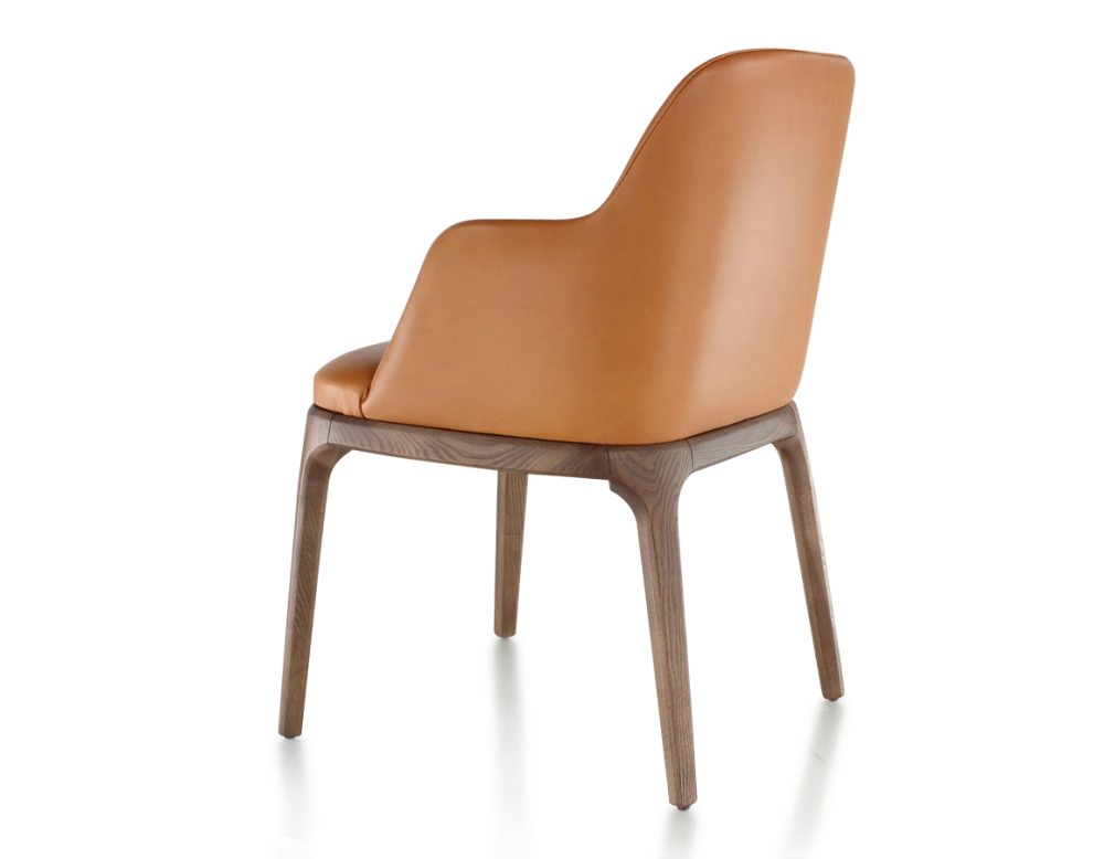 Chaise design avec accoudoirs bois teinte marron foncé et cuir caramel Chaise design avec accoudoirs bois teinte marron foncé et cuir caramel