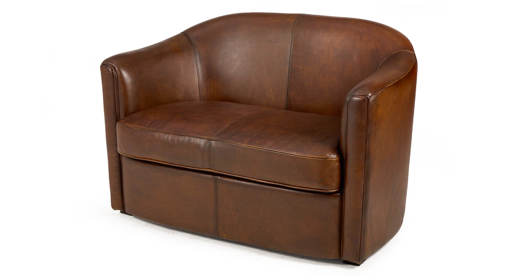 Canapé club cuir 2 places marron vintage Canapé club cuir 2 places marron vintage
