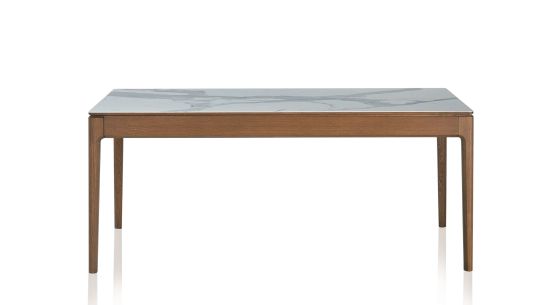 Table salle à manger en chêne et céramique 6 à 8 personnes avec bois teinte noyer et plateau céramique effet marbre blanc 160x100 cm