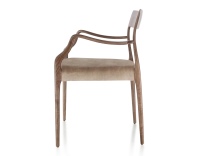 Chaise scandinave avec accoudoirs bois teinte marron foncé assise tissu velours taupe clair Chaise scandinave avec accoudoirs bois teinte marron foncé assise tissu velours taupe clair
