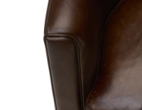 Fauteuil club cuir marron soutenu Fauteuil club cuir marron soutenu