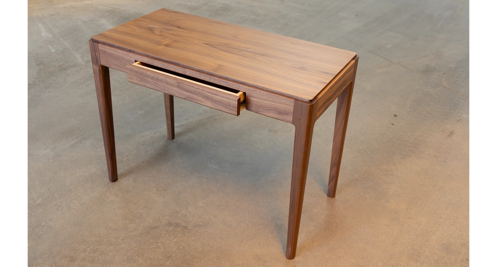 Walnut design desk natural finish l100 cm