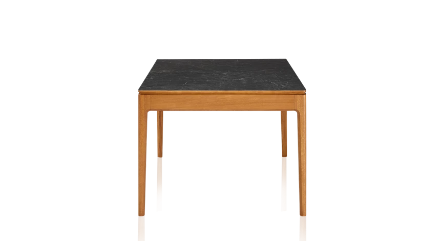 Table salle à manger 6 à 8 personnes en chêne et céramique avec bois teinte merisier et plateau céramique effet ardoise 140x90 cm