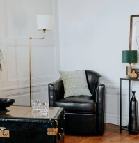 Lampadaire salon articulé doré abat jour ivoire Lampadaire salon articulé doré abat jour ivoire