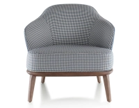 Fauteuil design cuir bleu orage et tissu pied-de-poule bleu et blanc Fauteuil design cuir bleu orage et tissu pied-de-poule bleu et blanc