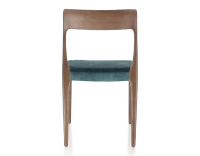 Chaise scandinave bois teinte marron foncé assise tissu velours bleu pétrole Chaise scandinave bois teinte marron foncé assise tissu velours bleu pétrole