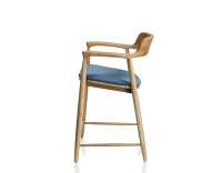 Tabouret de bar h60 cm bois teinte naturelle assise tissu bleu jean Tabouret de bar h60 cm bois teinte naturelle assise tissu bleu jean