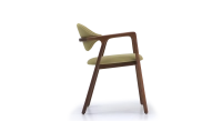 Chaise design avec accoudoirs en noyer bois teinte naturelle et tissu vert Chaise design avec accoudoirs en noyer bois teinte naturelle et tissu vert