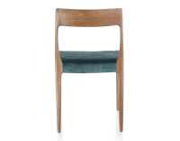 Chaise scandinave bois teinte noyer assise tissu velours bleu pétrole Chaise scandinave bois teinte noyer assise tissu velours bleu pétrole