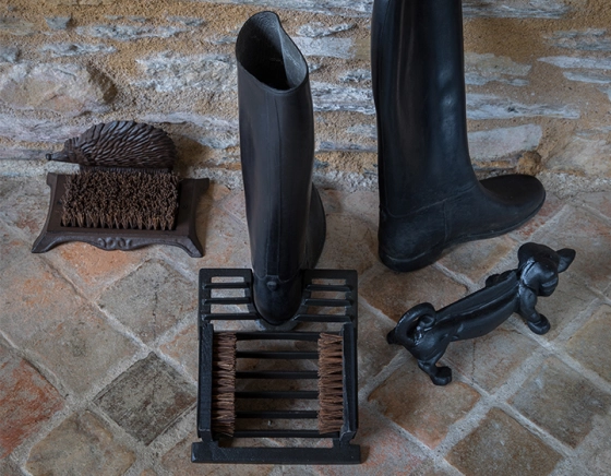 Cast iron boot scraper dachshund
