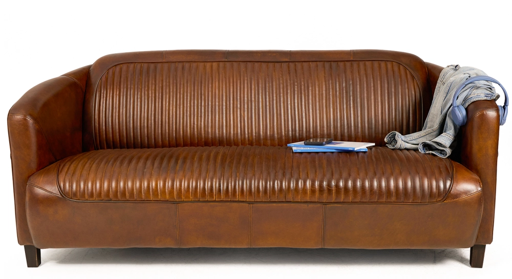 Canapé club cuir 3 places marron vintage Canapé club cuir 3 places marron vintage