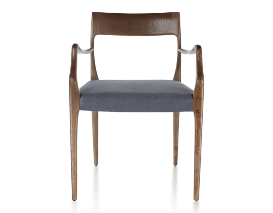 Chaise scandinave avec accoudoirs bois teinte marron foncé assise tissu gris