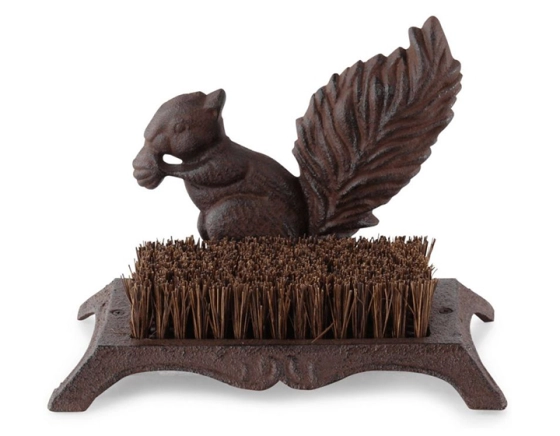Cast iron shoe brush écureuil