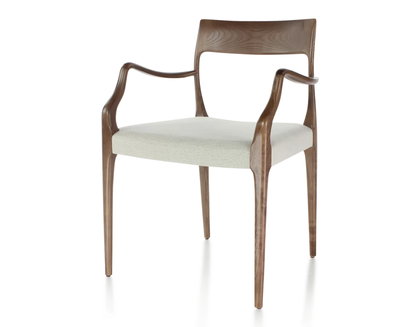 Chaise scandivave avec accoudoirs bois teinte marron foncé assise tissu beige naturel