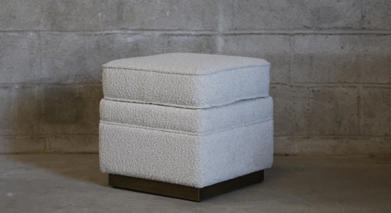 Terracotta velvet fabric pouf