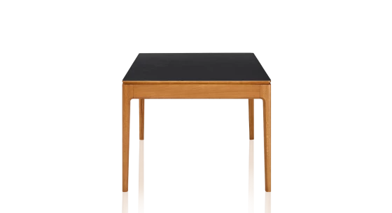 Table salle à manger 6 personnes en chêne et céramique avec bois teinte merisier et plateau céramique noir unie 140x90 cm