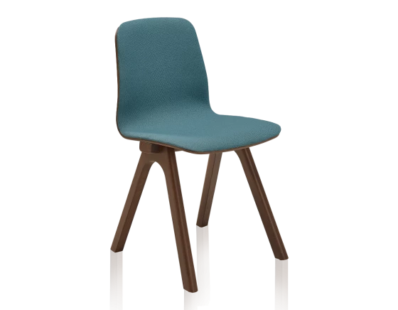 Chaise design en chêne tapissé bois teinte marron foncé assise tissu bleu océan
