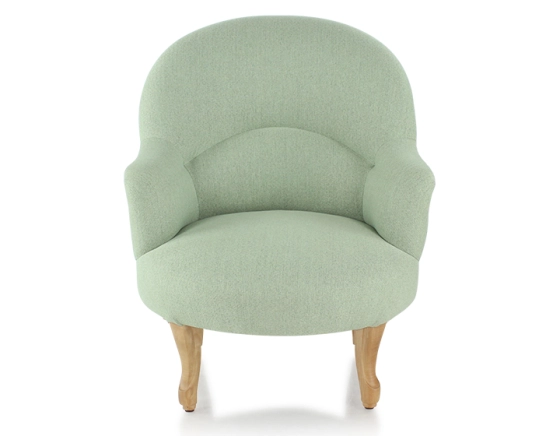 Fauteuil crapaud avec accoudoirs pieds bois teinte naturelle et tissu vert sauge