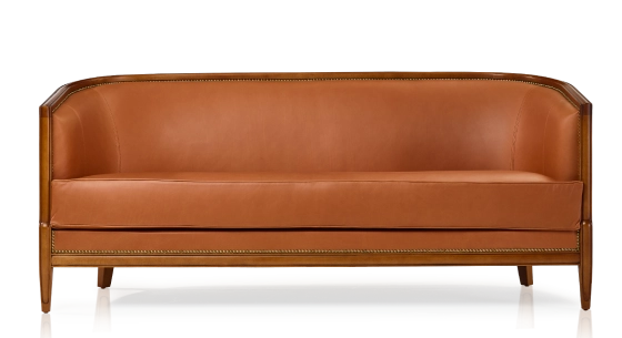 Canapé ancien 3 places accoudoirs moulurés bois teinte ancienne et cuir châtain