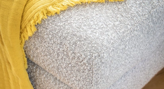 Canapé d'angle méridienne gauche 4 places tissu bouclé taupe clair (MG - 2D)