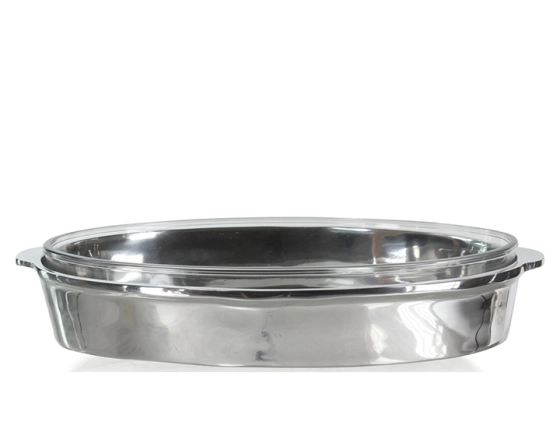 Oval cast aluminium and pyrex dish