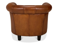 Fauteuil chesterfield cuir marron clair accoudoirs cloutés Fauteuil chesterfield cuir marron clair accoudoirs cloutés