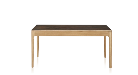 Table salle à manger en chêne et céramique 6 à 8 personnes avec bois teinte naturelle et plateau céramique brun oxydé 160x100 cm
