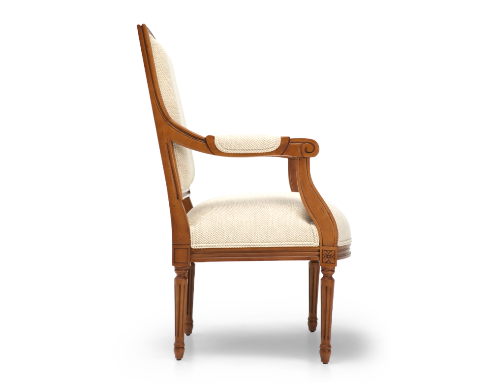 Fauteuil ancien style Louis XVI bois teinte ancienne et tissu chiné beige Fauteuil ancien style Louis XVI bois teinte ancienne et tissu chiné beige