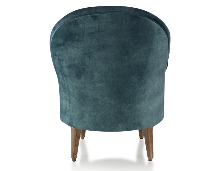Fauteuil crapaud avec accoudoirs pieds bois teinte noyer et tissu velours bleu pétrole Fauteuil crapaud avec accoudoirs pieds bois teinte noyer et tissu velours bleu pétrole