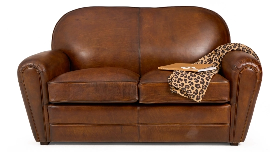 Canapé club cuir 2 places marron vintage accoudoirs passepoil