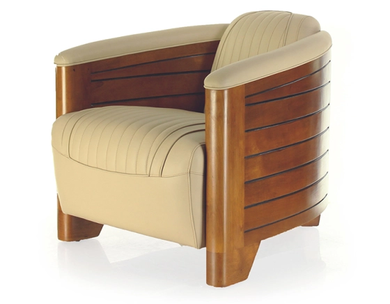 Club armchair in wood and leather beige