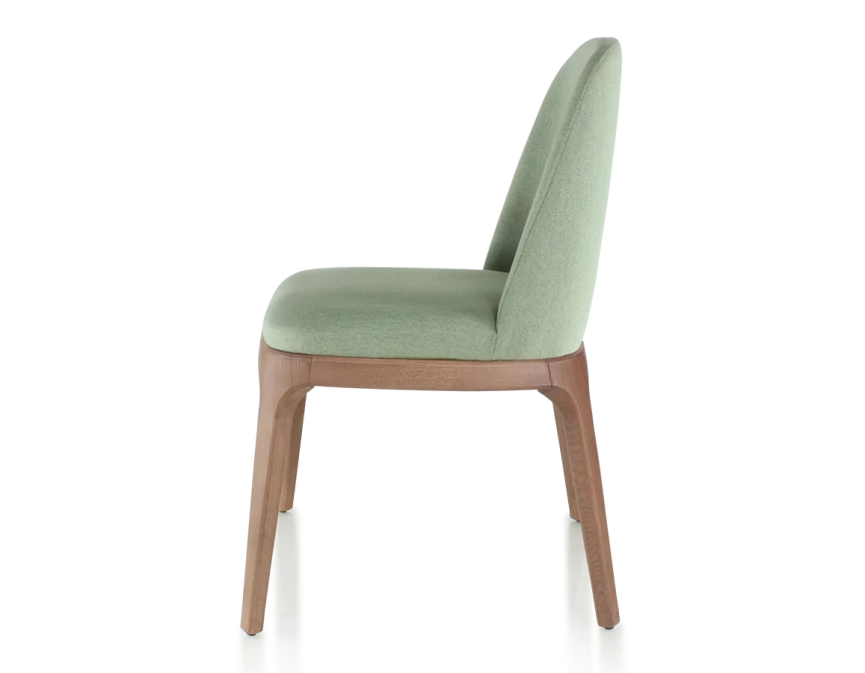Chaise design bois teinte noyer et tissu vert sauge