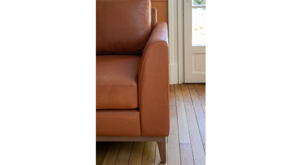 3 seater designer sofa chestnut leather 3 seater designer sofa chestnut leather