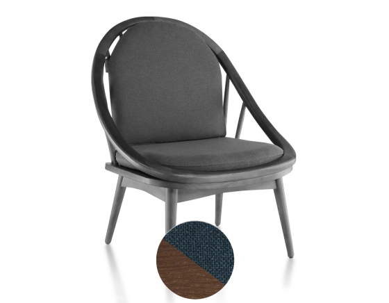 Fauteuil scandinave bois teinte marron foncé et tissu bleu océan
