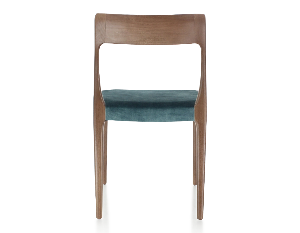 Chaise scandinave bois teinte marron foncé assise tissu velours bleu pétrole Chaise scandinave bois teinte marron foncé assise tissu velours bleu pétrole