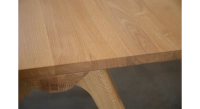 Table salle à manger en chêne 4 personnes teinte naturelle 90x90 cm Table salle à manger en chêne 4 personnes teinte naturelle 90x90 cm
