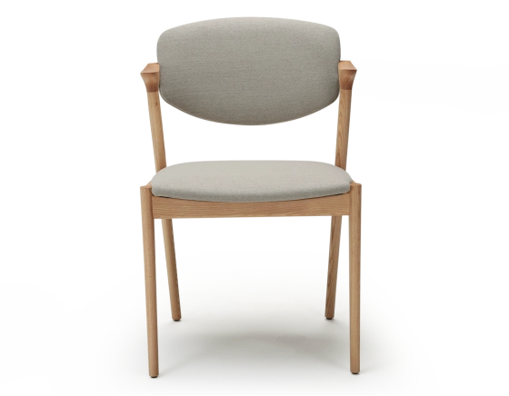 Chaise design teinte naturelle et tissu beige naturel bois teinte naturelle assise tissu beige naturel