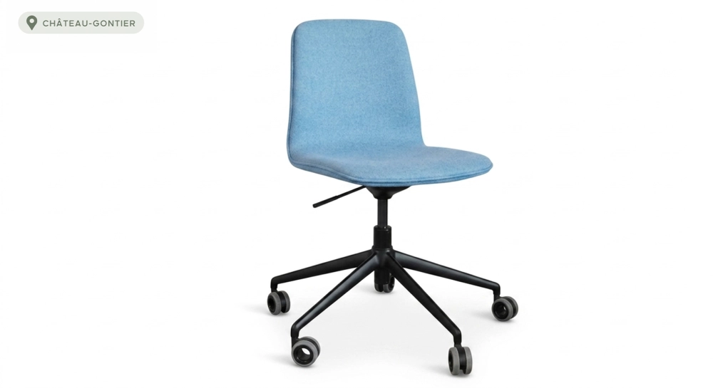 Office chair with 5 branches assise tissu en laine bouillie bleue