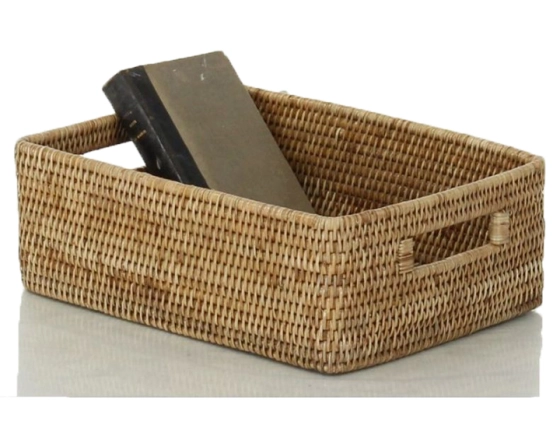 Rectangular storage basket in natural rattan