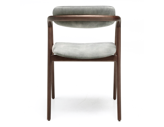 Chaise scandinave bois teinte marron foncé assise tissu velours gris bleu