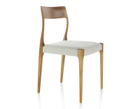 Chaise scandinave bois teinte merisier assise tissu beige naturel Chaise scandinave bois teinte merisier assise tissu beige naturel