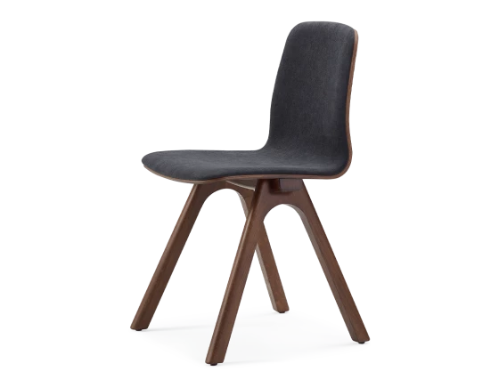 Chaise design teinte marron foncé assise tissu gris anthracite