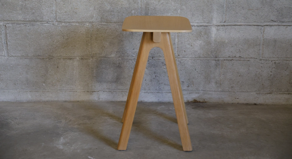 Tabouret de bar en chêne H60 cm bois teinte naturelle