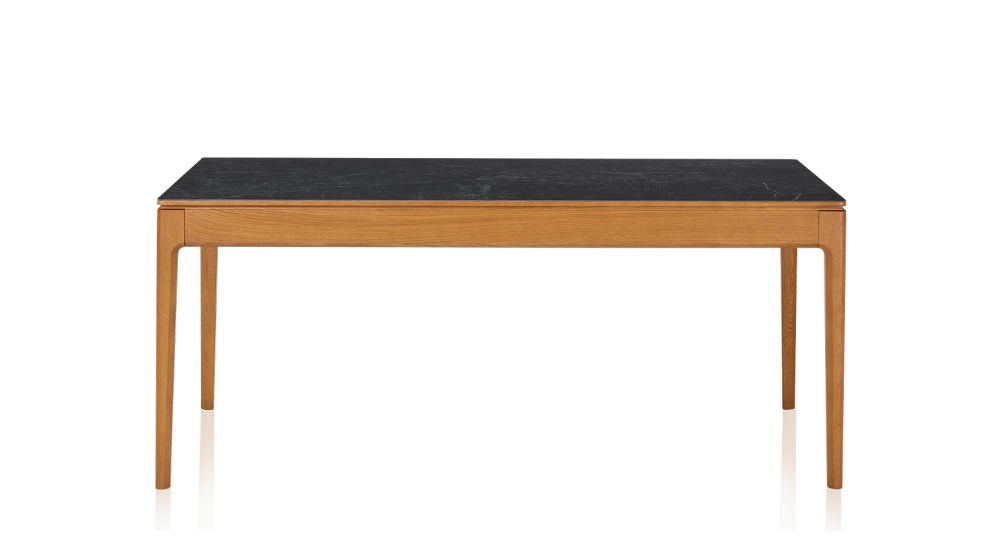 Table salle à manger en chêne et céramique 6 personnes avec bois teinte merisier et plateau céramique effet ardoise 140x100 cm Table salle à manger en chêne et céramique 6 personnes avec bois teinte merisier et plateau céramique effet ardoise 140x100 cm