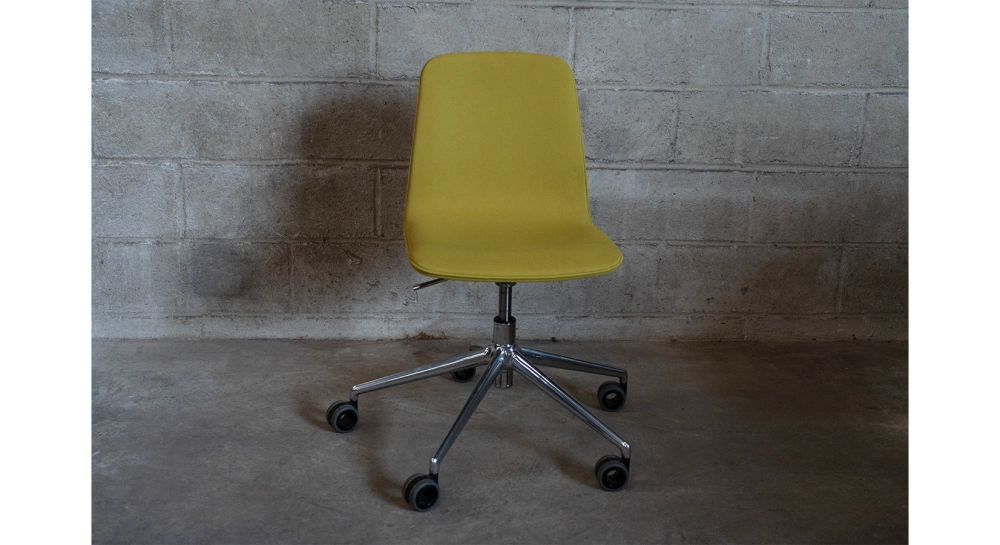 Chaise de bureau à roulettes assise tissu vert anis