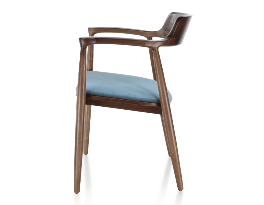 Chaise scandinave bois teinte marron foncé et tissu bleu jean