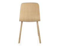 Chaise design en chêne tapissé bois teinte naturelle assise tissu gris clair Chaise design en chêne tapissé bois teinte naturelle assise tissu gris clair