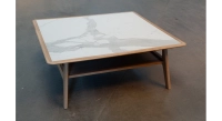 Table basse carrée en chêne et céramique avec bois teinte naturelle plateau céramique effet marbre blanc 120X120 cm